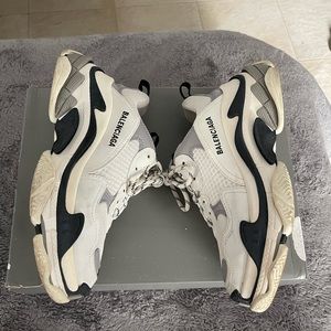 Balenciaga Triple S Sneaker